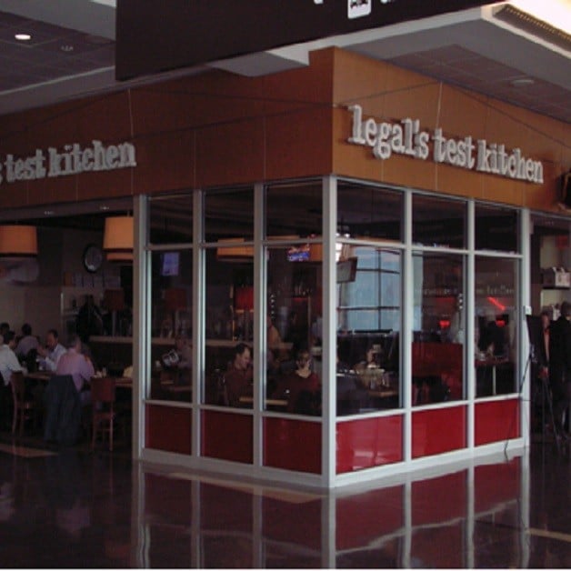 Boston - Logan Airport Terminal A - Legal Sea Foods